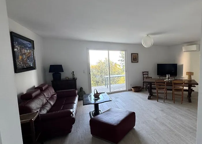 Noël En Corse Entre Et Maquis Indépendant * Coti-Chiavari (Corsica)