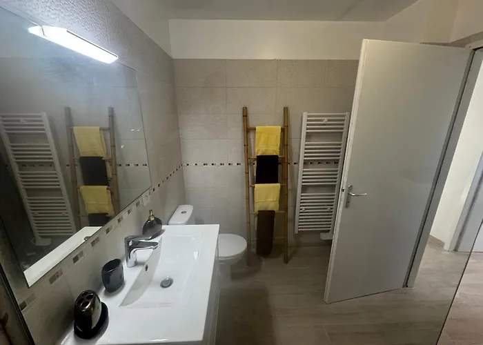 Noël En Corse Entre Et Maquis Indépendant