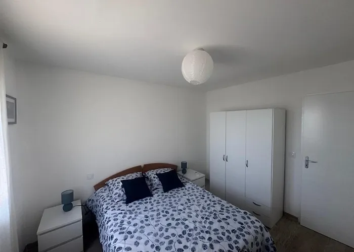 Appartement Noël En Corse Entre Et Maquis Indépendant Coti-Chiavari (Corsica)